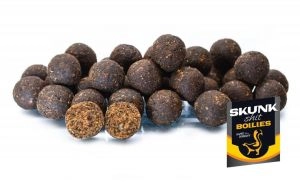 Boilies chytacie Skunk 250g 20mm